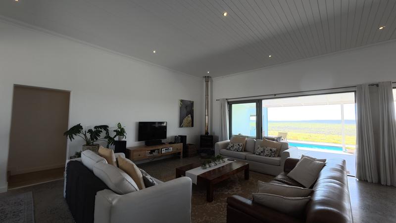 4 Bedroom Property for Sale in Yzerfontein Western Cape